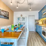 펜션 Leticija - Mit Beheiztem Pool- Sauna- Fitness & Grillplatz In By Interhome