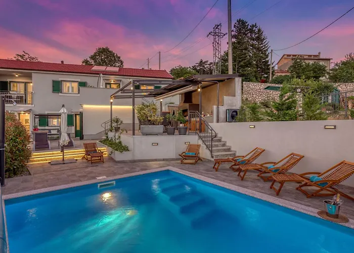 Leticija - Mit Beheiztem Pool- Sauna- Fitness & Grillplatz In By Interhome Feriehus *