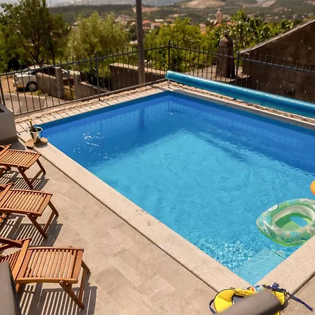 Holiday home Leticija - Mit Beheiztem Pool- Sauna- Fitness & Grillplatz In By Interhome