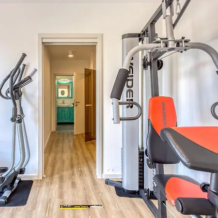 Дом отдыха Leticija - Mit Beheiztem Pool- Sauna- Fitness & Grillplatz In By Interhome